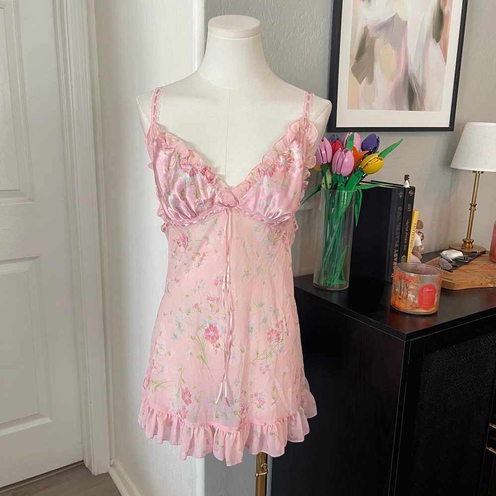 Victoria's Secret Babydoll Lingerie Women L Pink Excellent Vintage Floral Ruffle